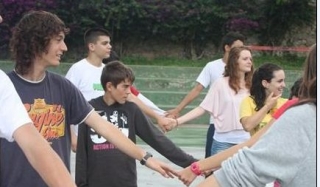 Disfruta con tus amigos.